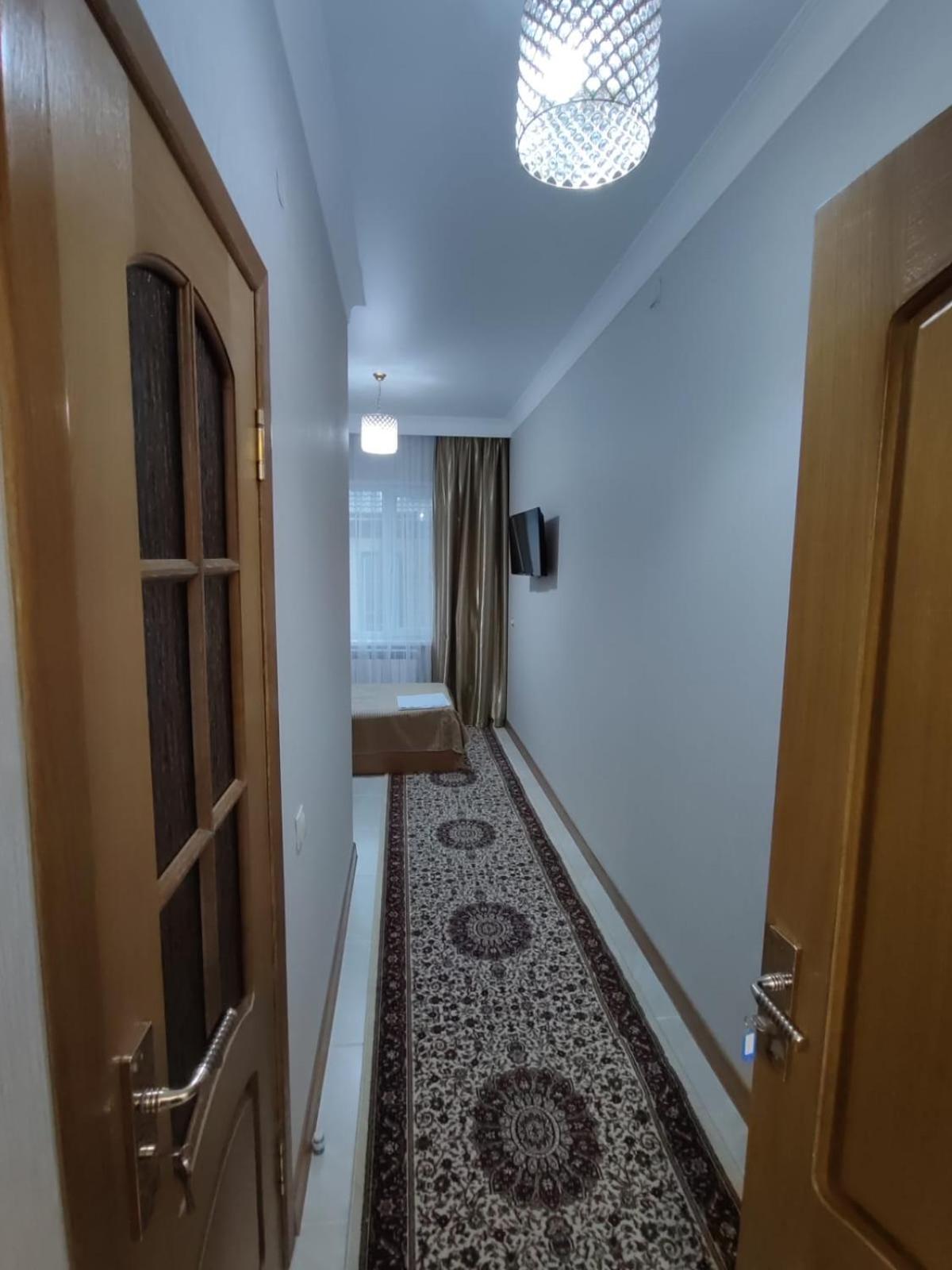 Gostinitsa Grand Hotel Къзълорда Екстериор снимка