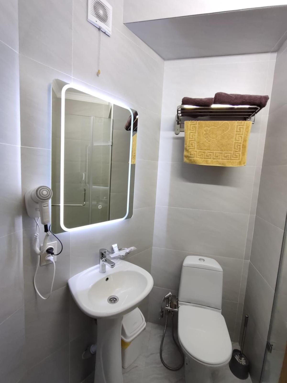 Gostinitsa Grand Hotel Къзълорда Екстериор снимка
