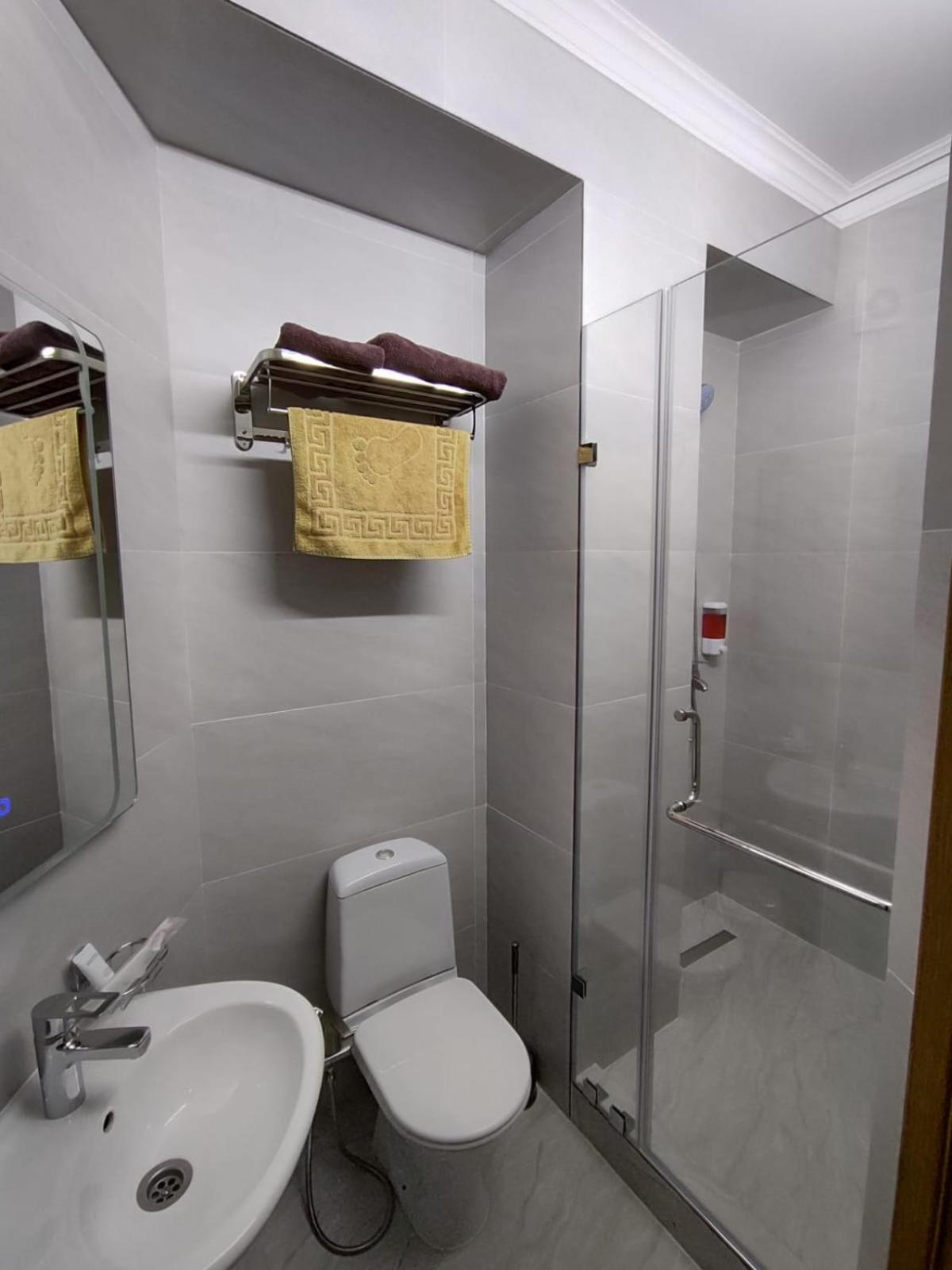 Gostinitsa Grand Hotel Къзълорда Екстериор снимка
